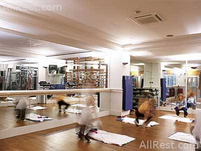 Hotel Le Royal Monceau 48